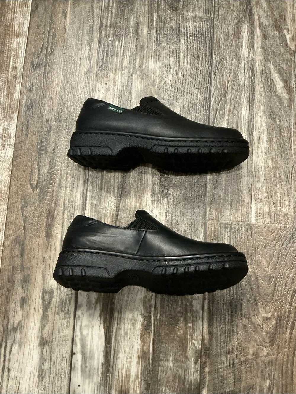 Eastland Black Slip-On Leather Loafers Size 7